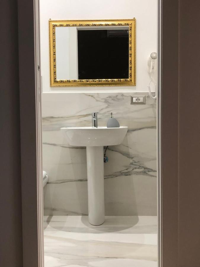 Nsh Apparthotel, Napoli Centro 外观 照片