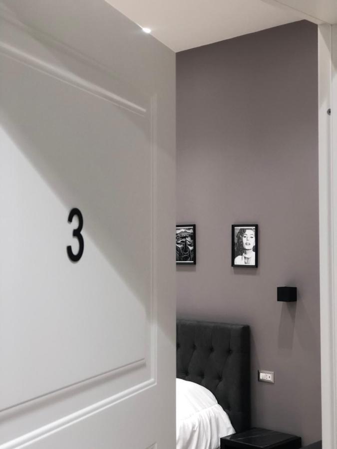 Nsh Apparthotel, Napoli Centro 外观 照片