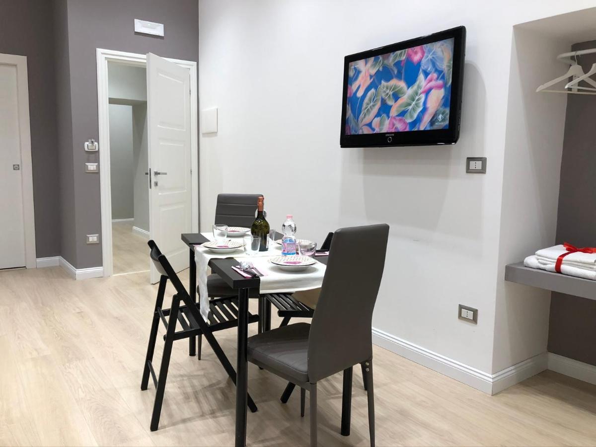 Nsh Apparthotel, Napoli Centro 外观 照片